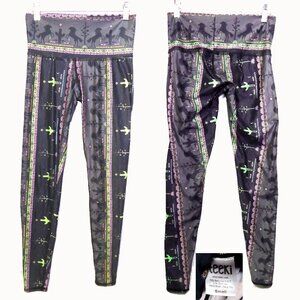 Teeki WILD AND FREE yoga leggings size small